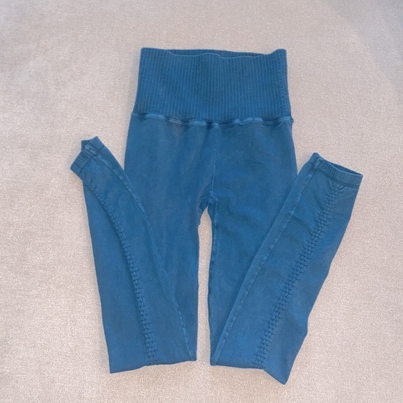Free People FP Movement High Rise Leggings Size: XS/S - Picture 1 of 5